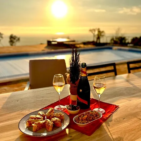 Por Do Sol - Fantastic With Panoramic Coastal & Sea Views