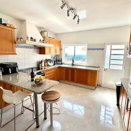 Por Do Sol - Fantastic With Panoramic Coastal & Sea Views Villa Estói
